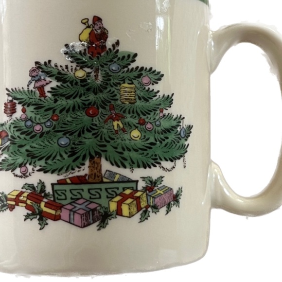 Spoke Christmas Tree Mug Cream Green Ring Holds 8 oz - Picture 5 of 5